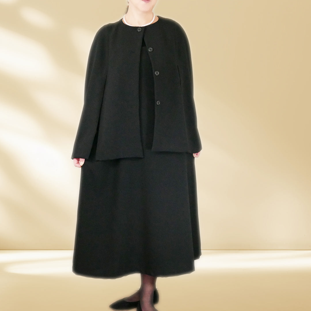 No.RM-111-K 喪服・礼服 車椅子ご利用の方にお勧め ポンチョ(ケープ)とジャンパースカート他5点セット(MuuMuuAloha限定品)4日間レンタル料金5,500円