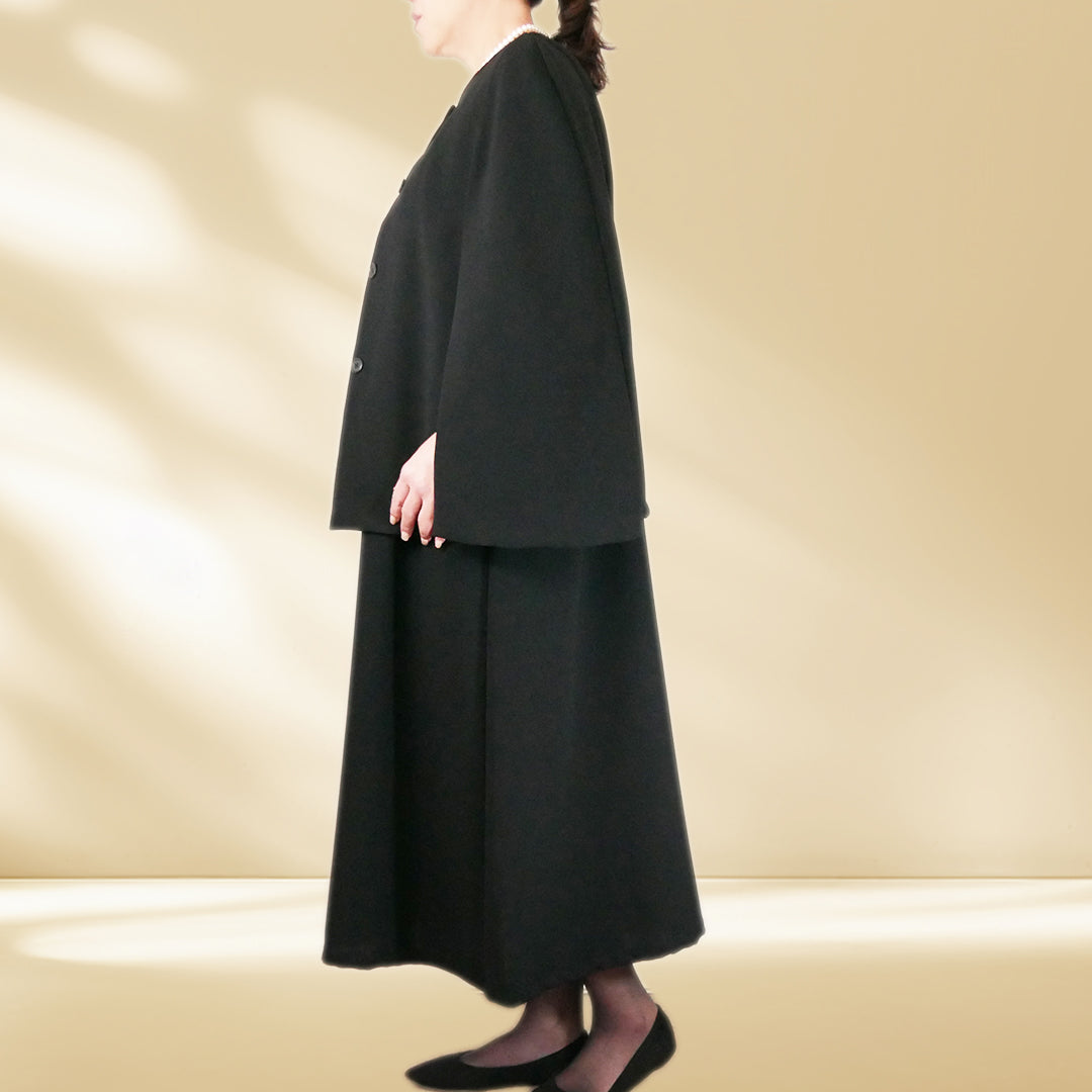 No.RM-111-K 喪服・礼服 車椅子ご利用の方にお勧め ポンチョ(ケープ)とジャンパースカート他5点セット(MuuMuuAloha限定品)4日間レンタル料金5,500円