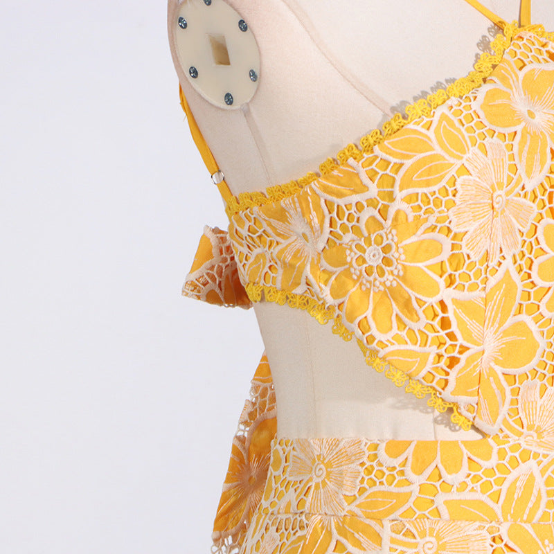 商品No.K0092【購入商品】セクシーなバケーションドレス 夏 パターンプリント ホルターネック ウエストホロウアウト サスペンダードレス レディース